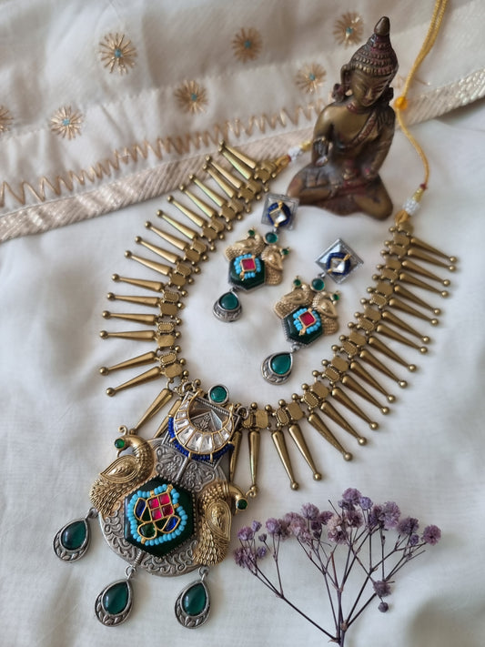 CHANDNI STATEMENT GOLDPLATED FUSION BRASS NECKLACE SET WITH EARRINGS