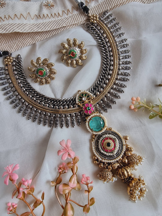 NOOH FUSION STATEMENT BRASS DOUBLET NECKLACE WITH EARRINGS