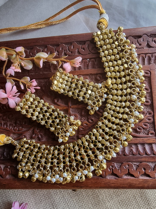 MANDAKINI GOLD PLATED HANDMADE BRASS NECKLACE WITH EARRINGS