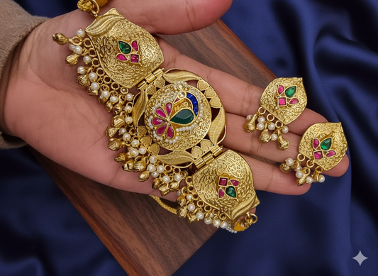 KAMINI GOLD PLATED KUNDAN CHOKER WITH EARRINGS