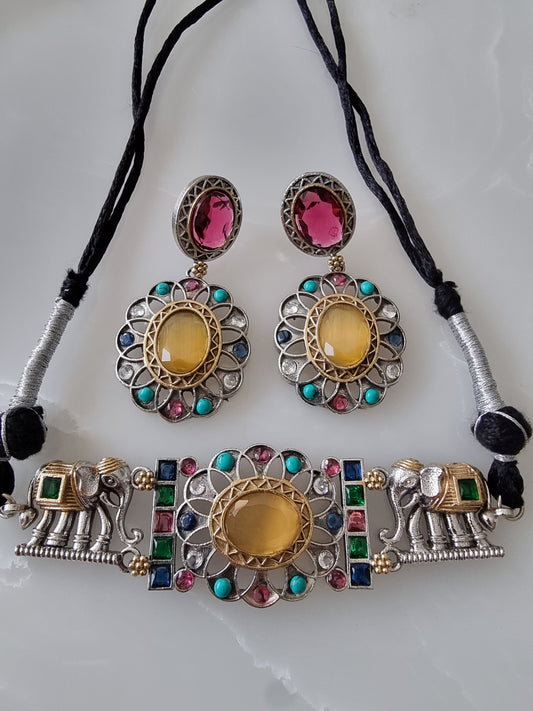 GAJGAMINI NAVRATAN CHOKER SET FOR WOMEN WITH EARRINGS
