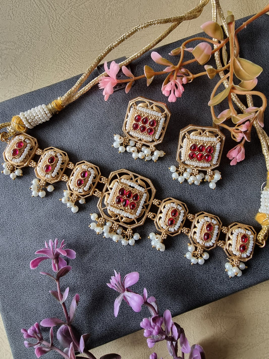 ANAHIRA GOLD PLATED RED KEMP STONE CHOKER SET WITH EARRINGS