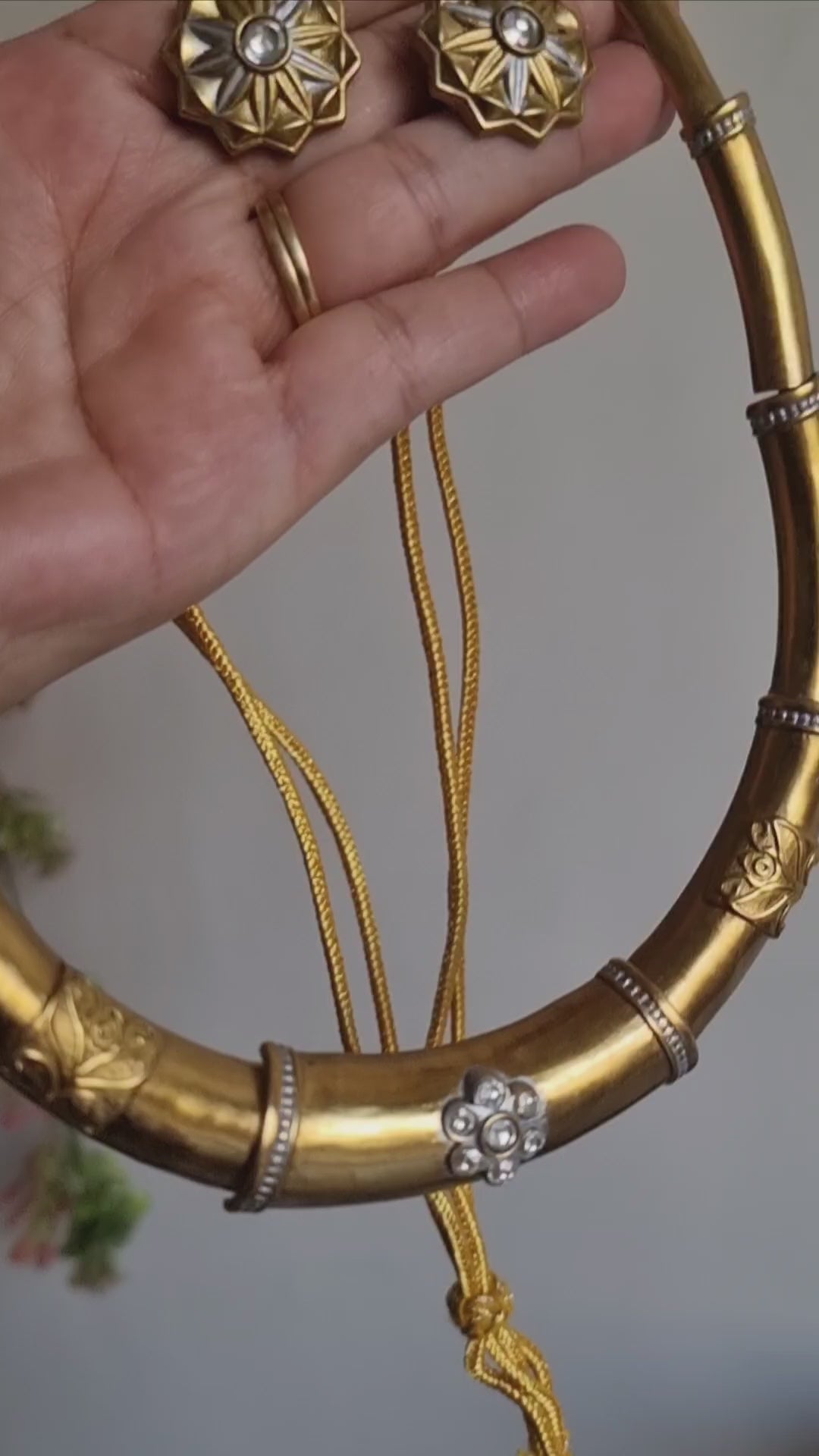 SAHIBA GOLD PLATED BRASS  HASLI WITH EARRINGS FOR WOMEN