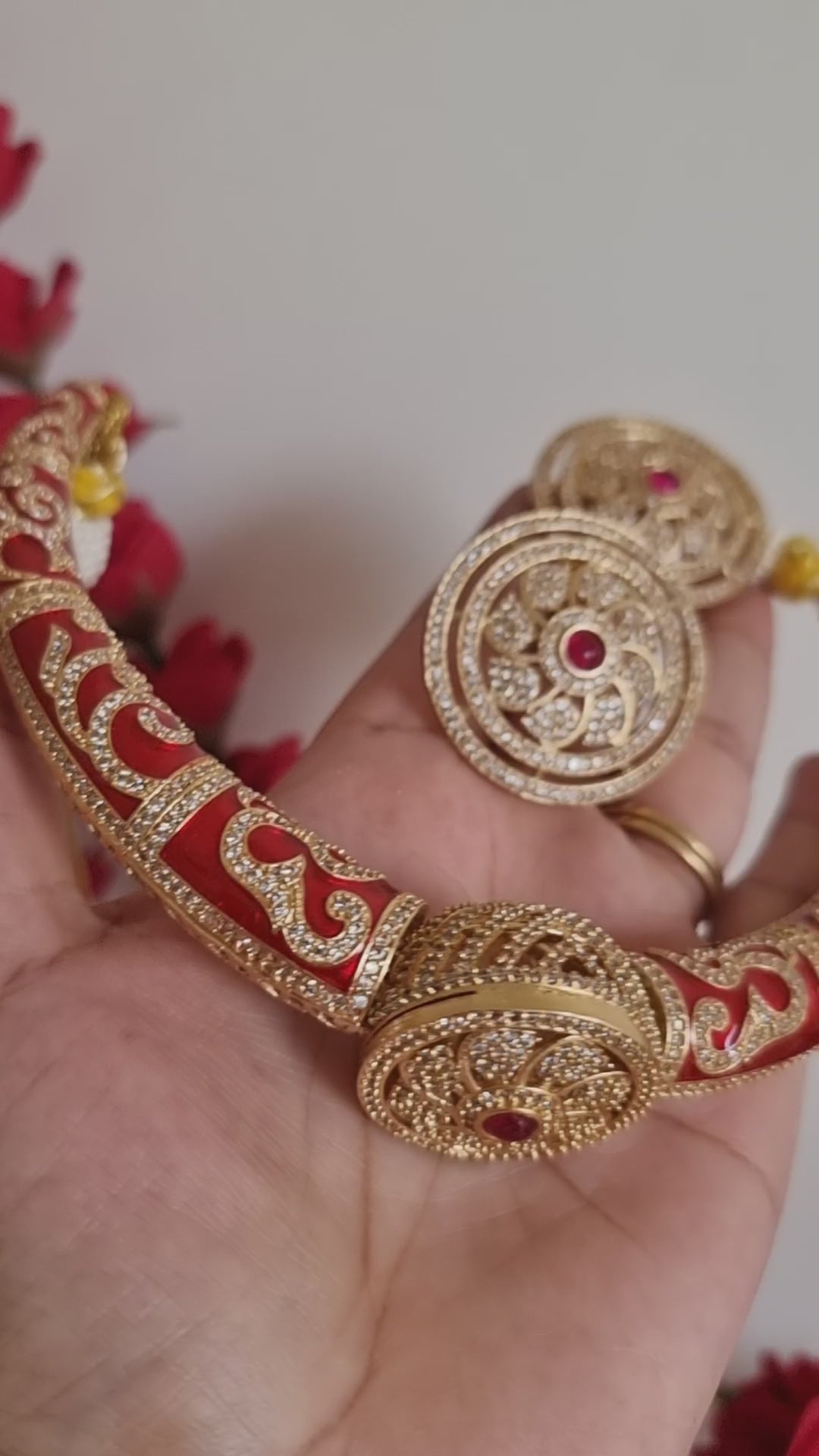SAJNI RED MEENAKARI HASLI WITH EARRINGS