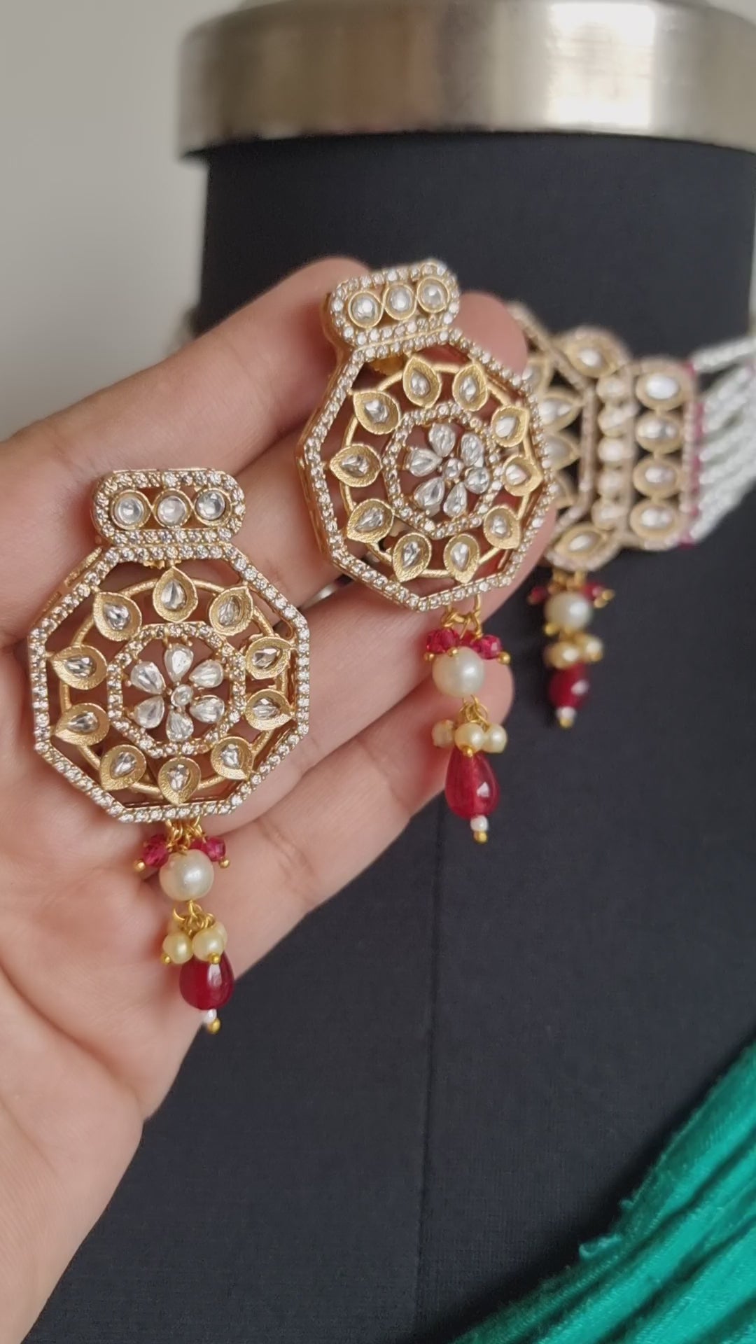 SARASWATI PEARL KUNDAN  NECKLACE WITH EARRINGS